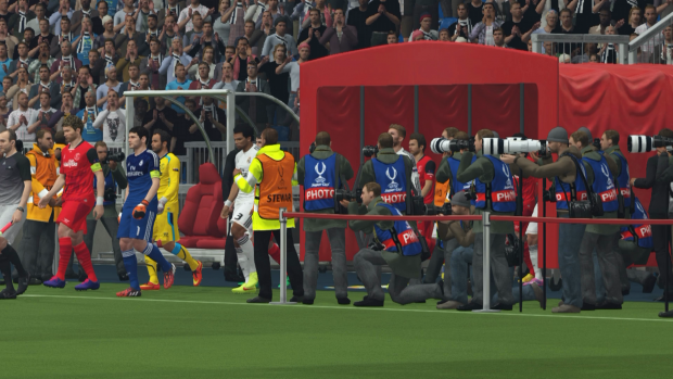 PES 2015 (Xbox-One-Screenshots: Golem.de)